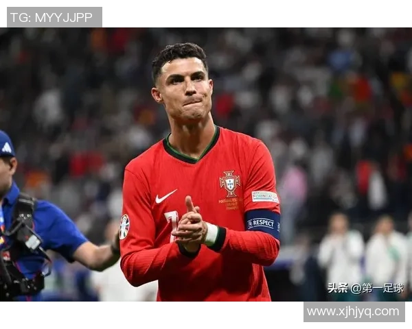 聚焦绿茵巨星风采展现欧美足球球星独特魅力与传奇人生 聚焦绿茵巨星风采展现欧美足球球星独特魅力与传奇人生