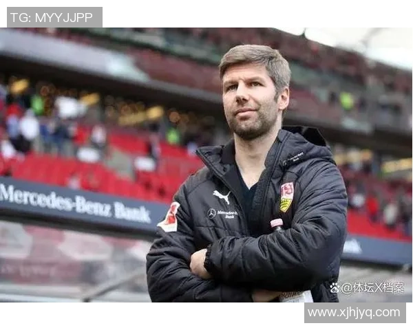 足球球星全力练射靶精准度大比拼展现超强进攻火力